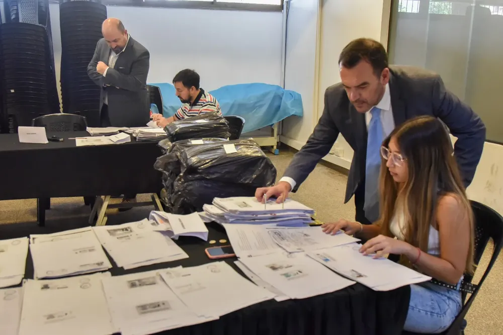 Digitalización LegajosWhatsApp Image 2024-03-26 at 12.16.32 (2)