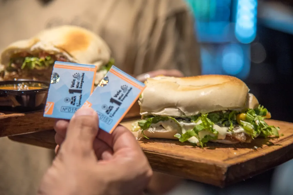 La Noche de las Sangucherías (2)