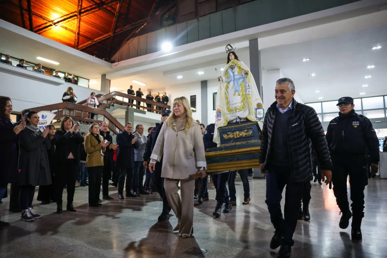 La Virgen de la Merced visitó el Palacio Municipal (2)