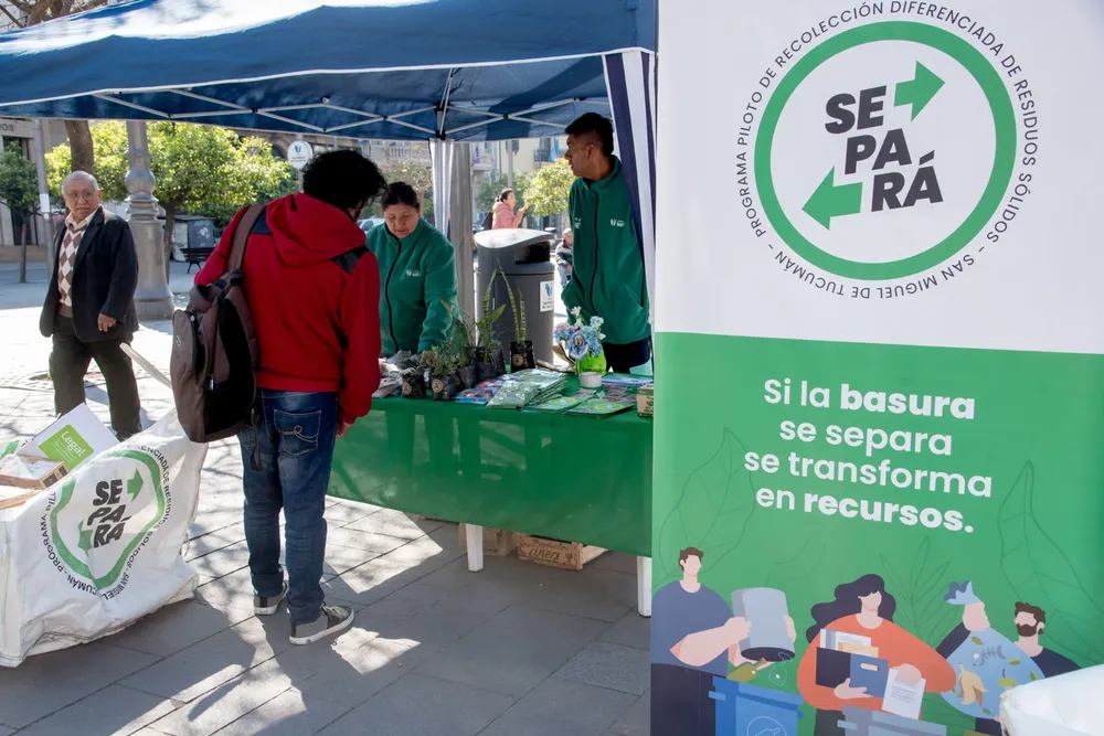 campaña prevención del dengue plaza Independencia 11
