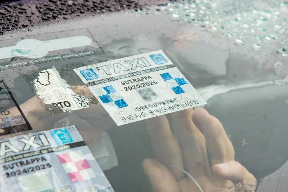 Reempadronamiento y revisión técnica de taxis (2)