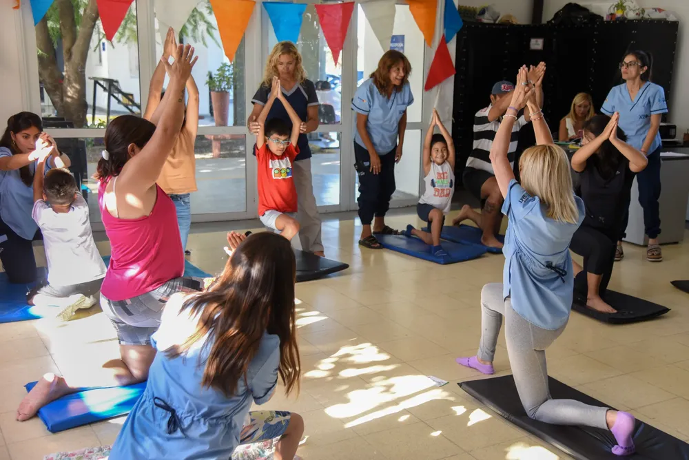 2025 taller de yoga CIM CEA 1