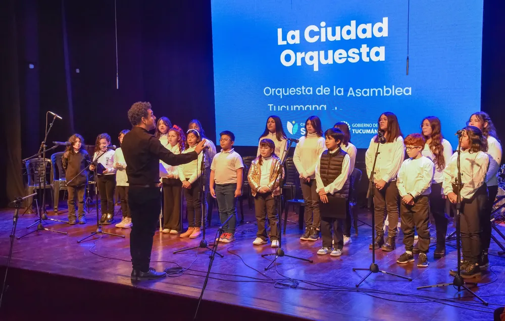 encuentro de coros y orquestas teatro rosita ávila 10