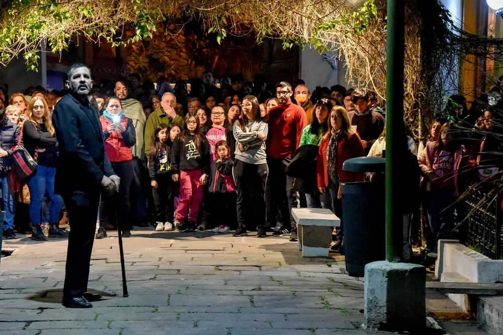 segunda edición bus turístico nocturno 18 de julio 6