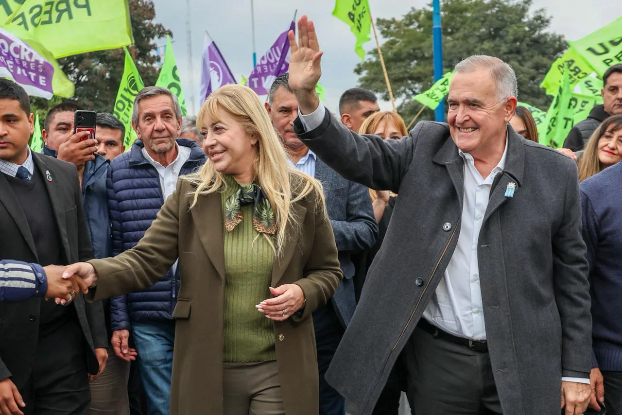 Puesta en valor de avenidas José Ingenieros y Papa Francisco