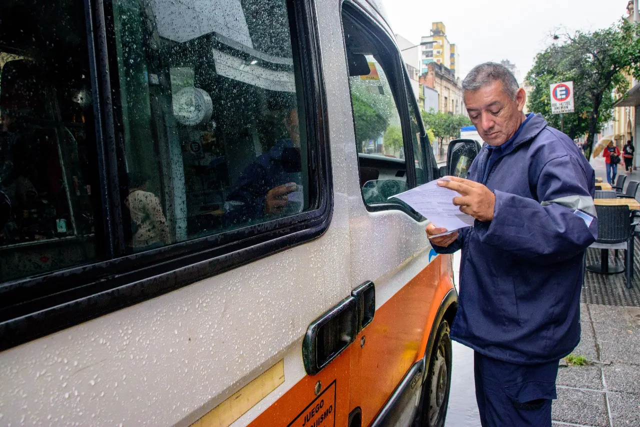 Transporte EscolarWhatsApp Image 2024-03-05 at 12.54.47