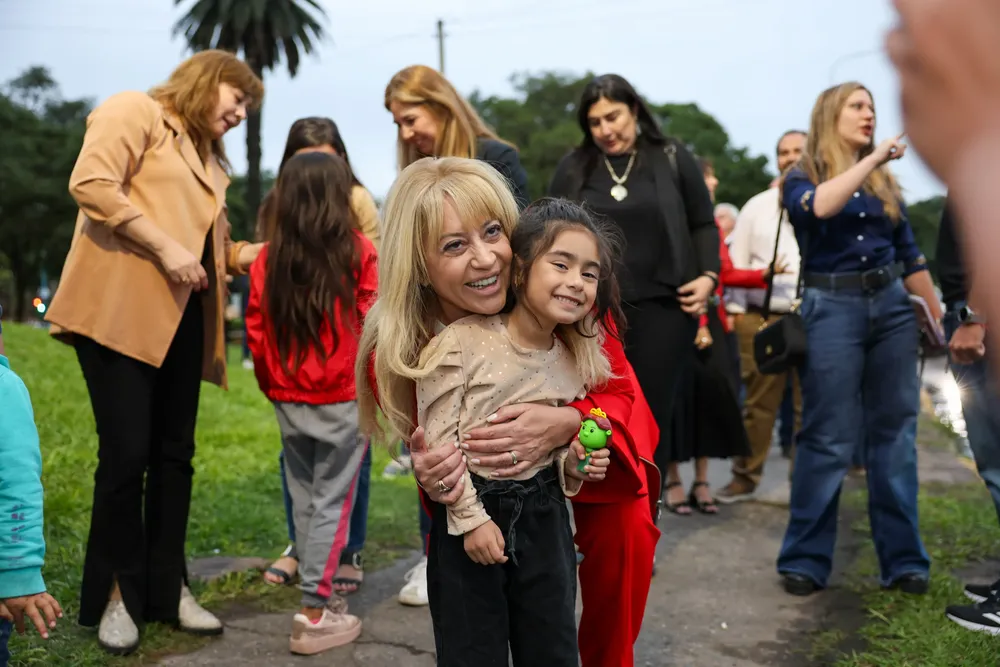 WhatsApp Image 2024-12-08 at 10.39.40 PM (3)