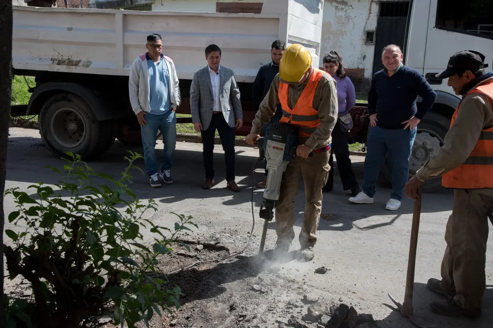 2026 opertivo servicios públicos y obras barrio Piedrabuena (1)