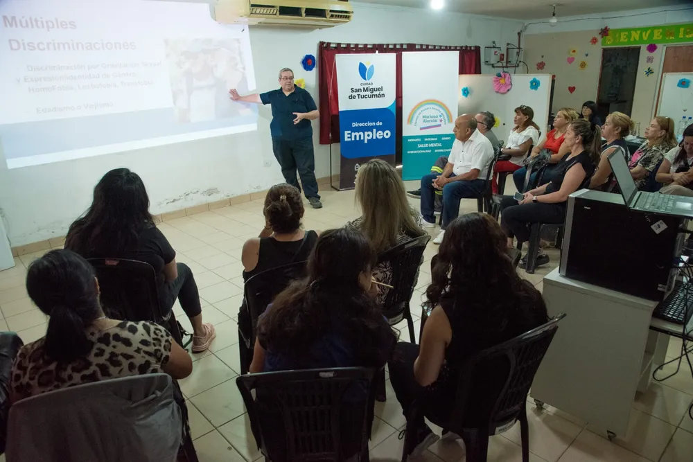 2025 capacitación derechos mayores LGBT empleo (1)