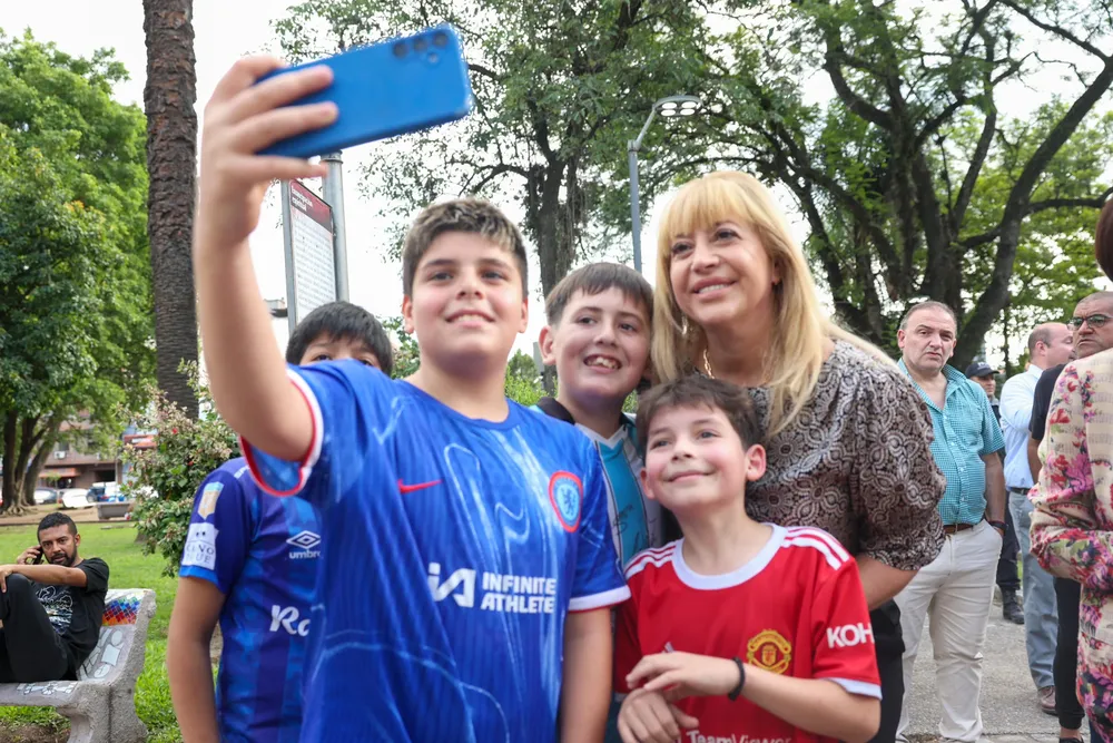 acto restauración de la democracia 1