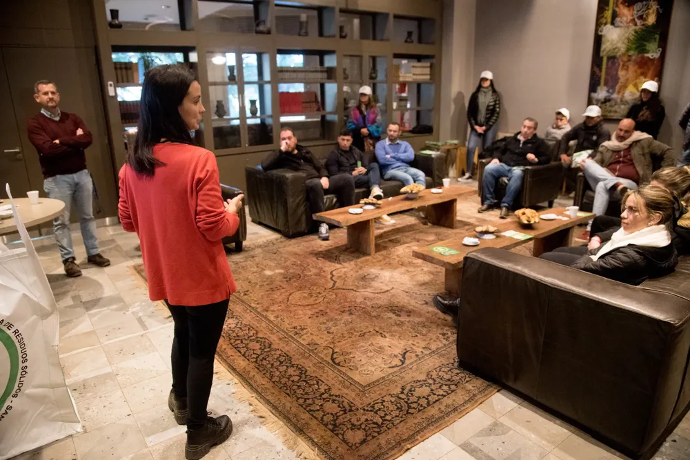 12cb825c-2d89-4822-b740-86ab8e11131e