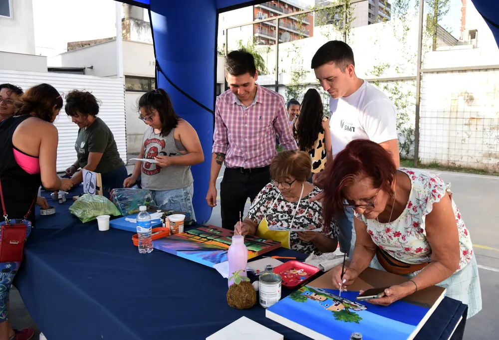 cierre eco talleres eco canje Plaza Libertad 4