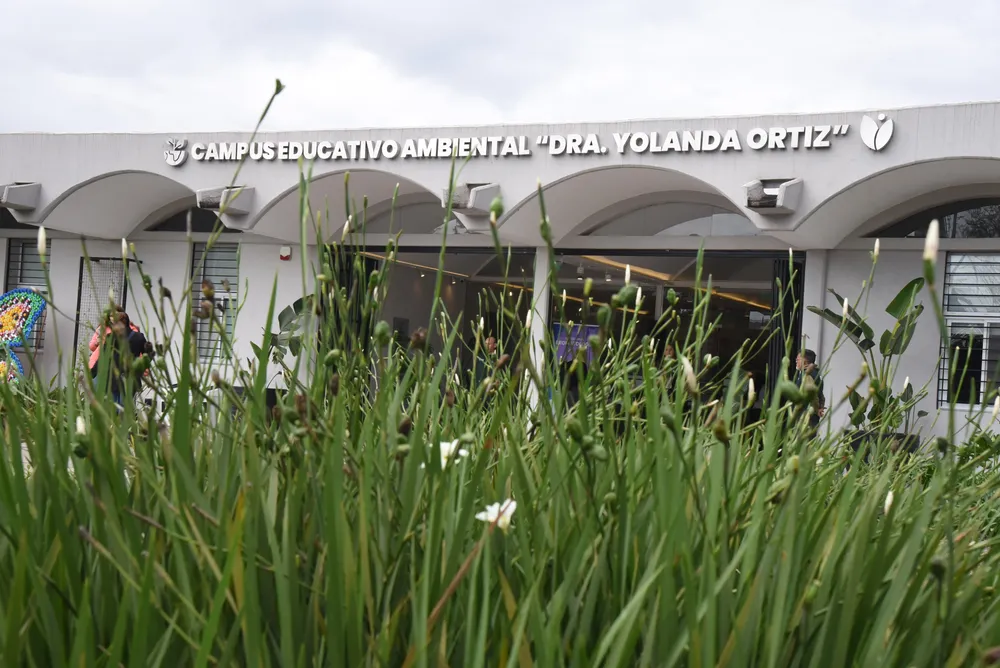 2026 campus fachada octubre