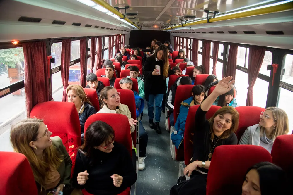 bus turístico escuela Alfonsina Storni reflexión 4