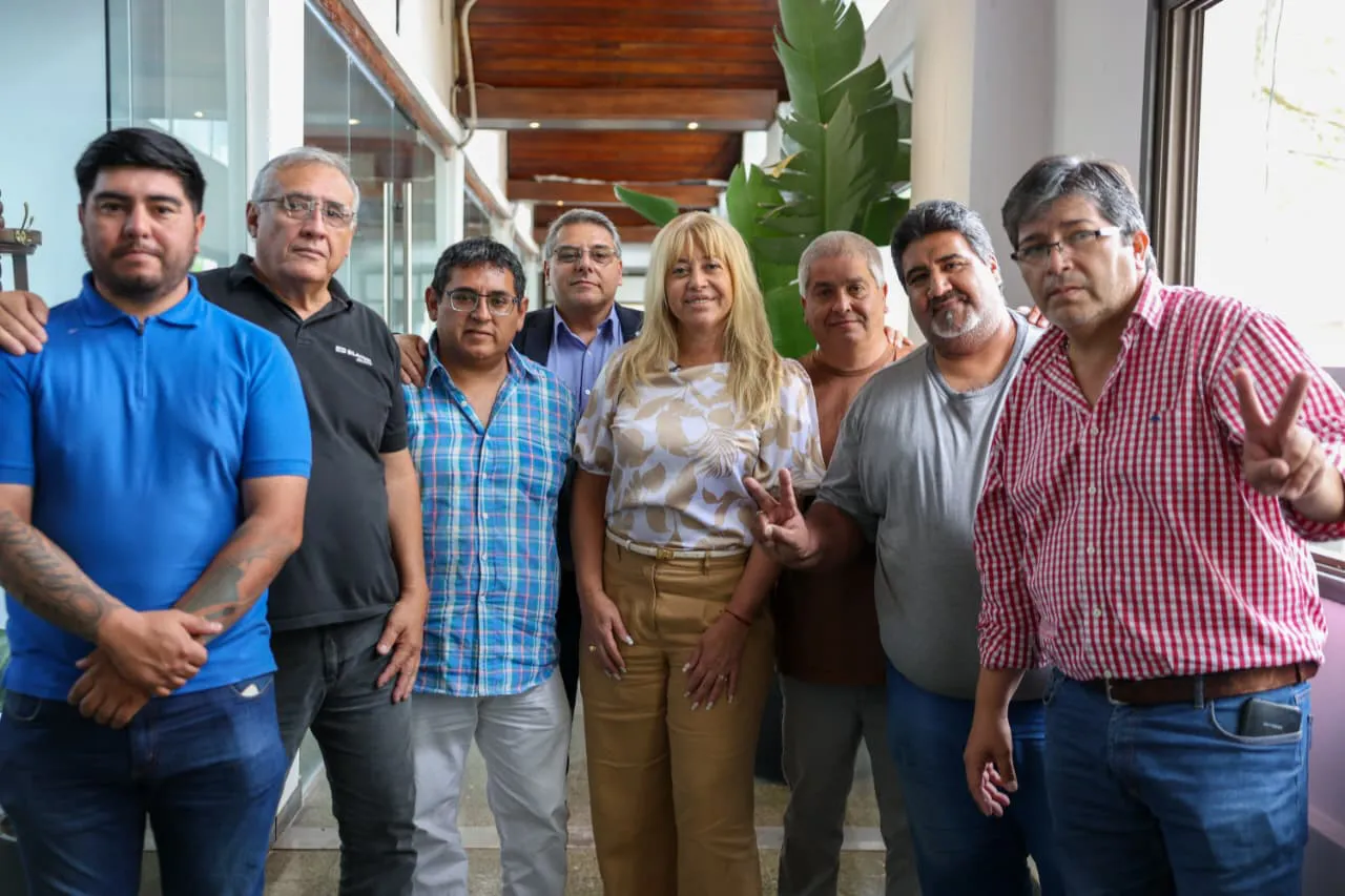 WhatsApp Image 2025-11-05 at 13.13.16 (1)