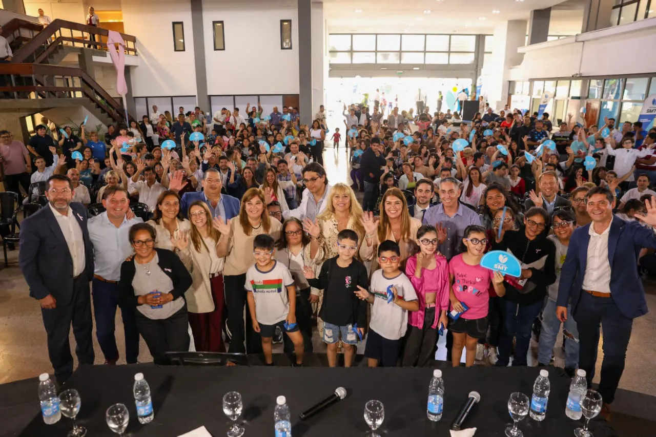 2025 entrega de Ecolentes (1)