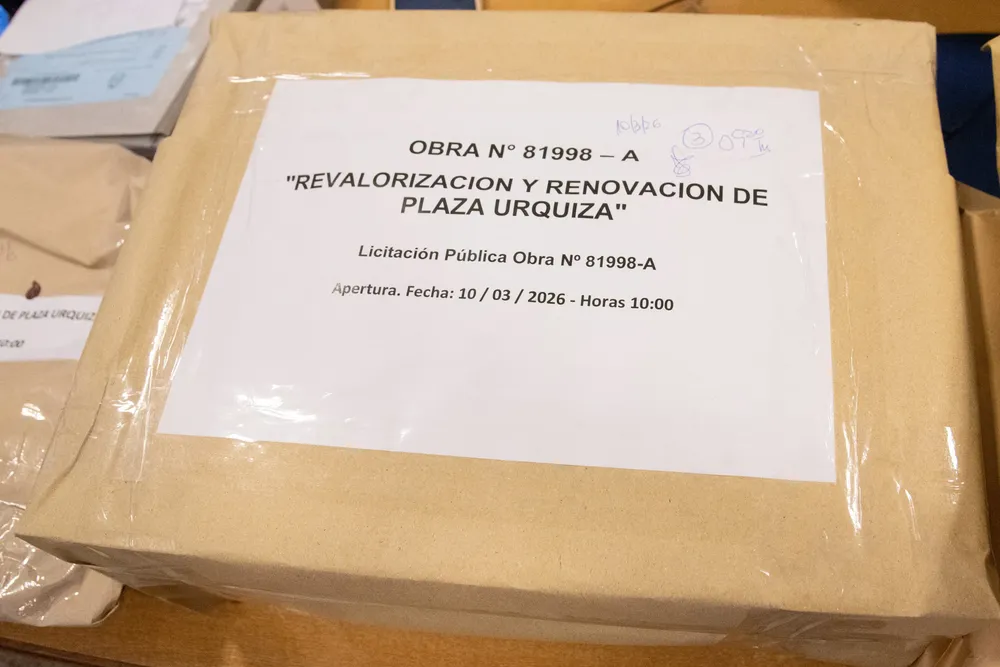 Licitación obras de revalorización de la Plaza Urquiza