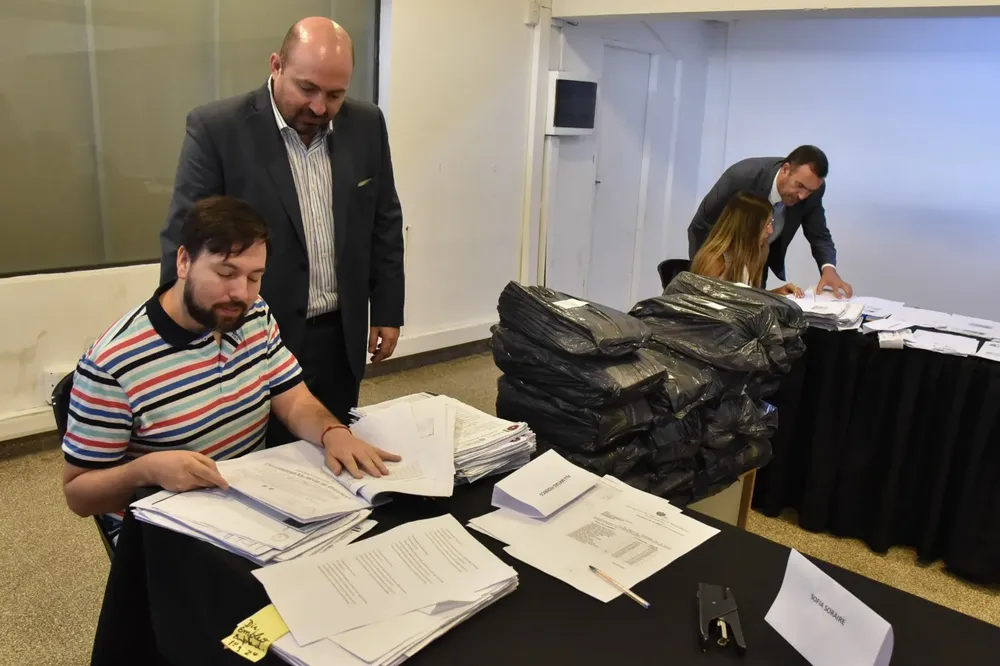 Digitalización LegajosWhatsApp Image 2024-03-26 at 12.16.33