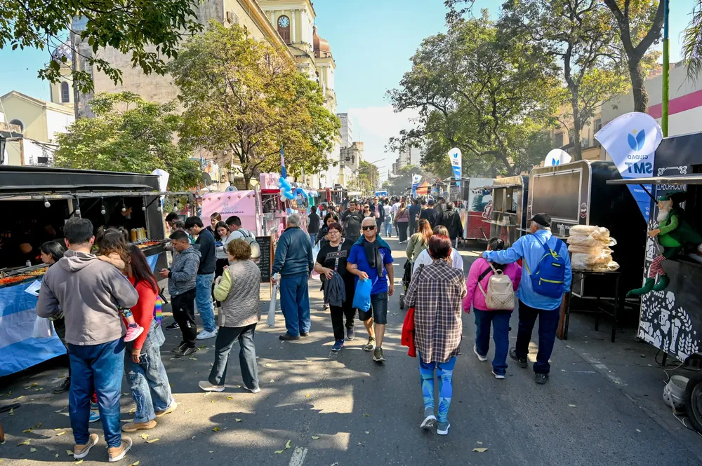 2025-07-08 feria gastronómica 24 de Septiembre 300 (5)