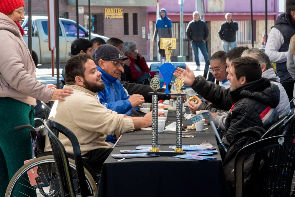 regreso equipo basquet adaptado fudituc de misiones 3