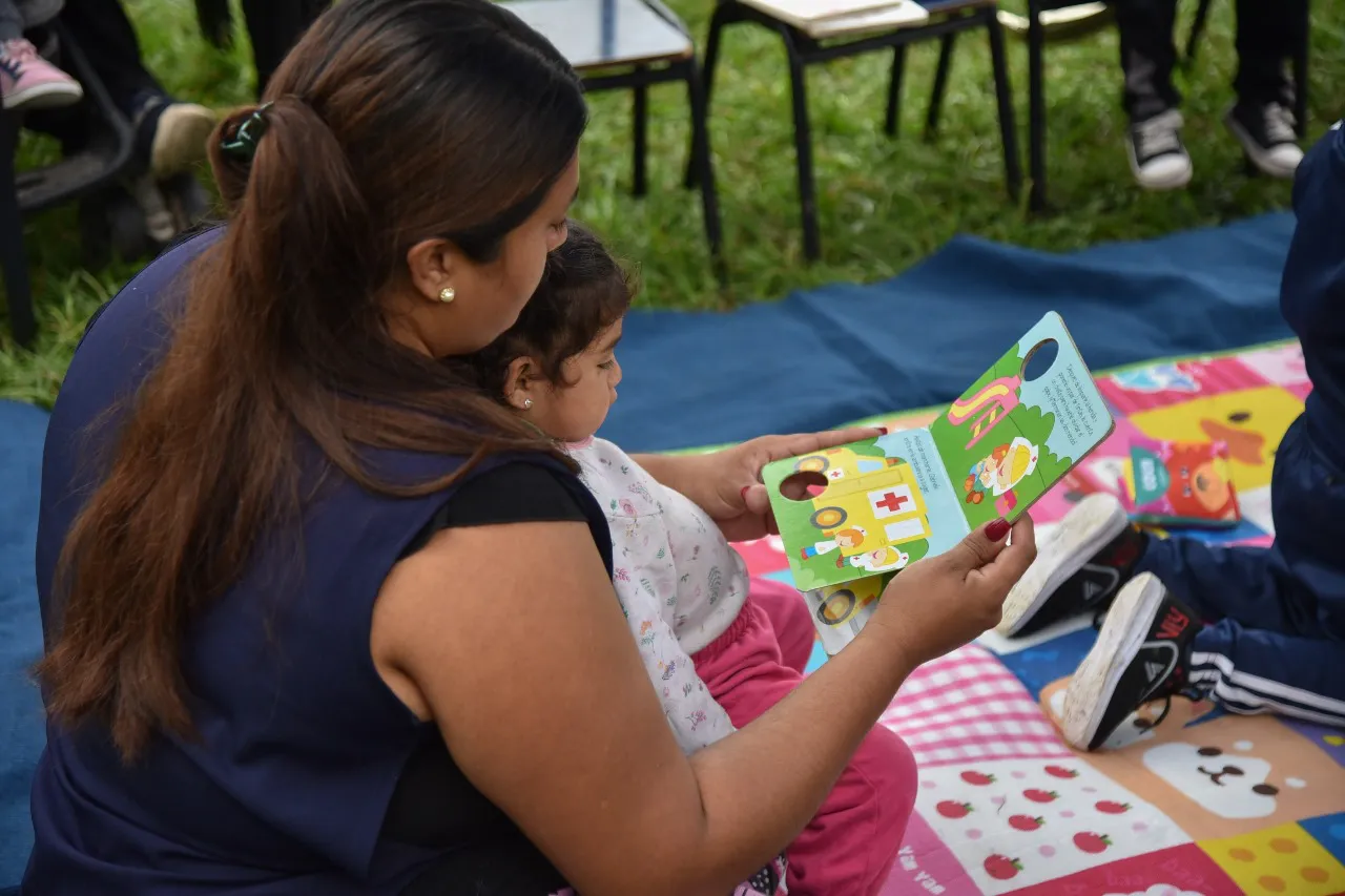 Libros y Niños en Bo Vial IIIWhatsApp Image 2024-04-23 at 10.57.43 (1)