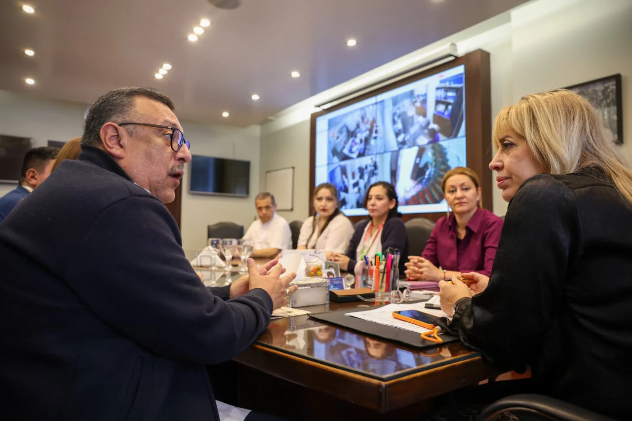 2026 reunión Congreso nacional de enfermeria en cuidados criticos (3)