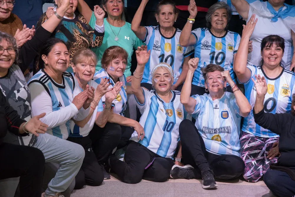 Portada adultos mayores previa del mundial 2026