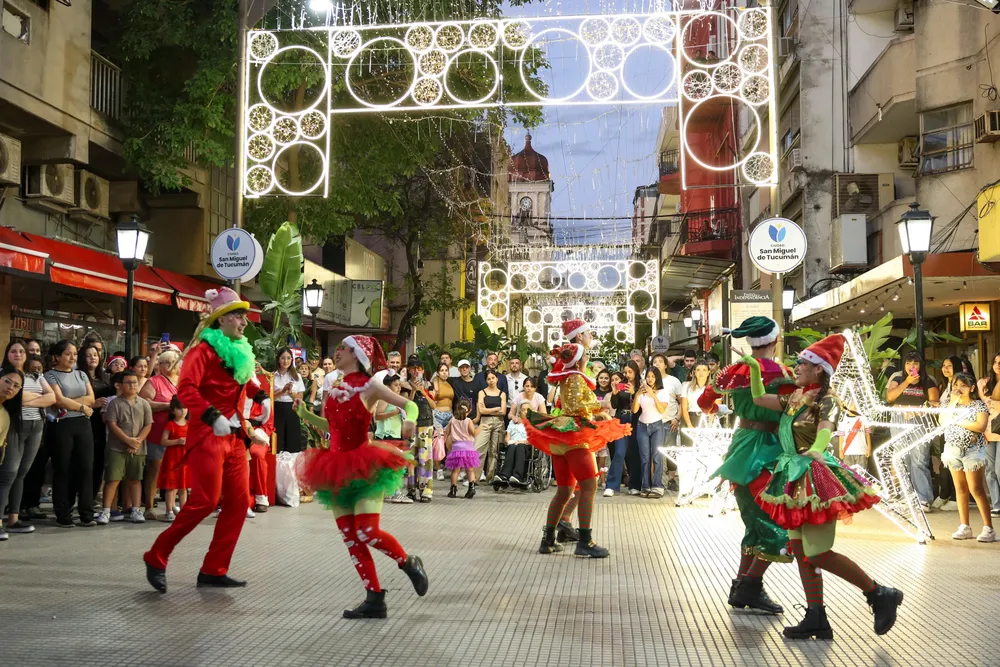2025 paseo navideño