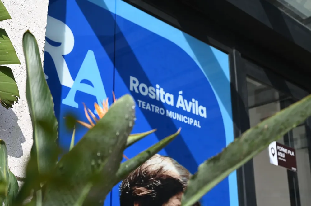 2025 TEATRO MUNICIPAL ROSITA ÁVILA CONVOCATORIA 2