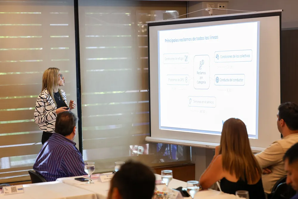 reunion con empresarios del transporte 28 de octubre 5