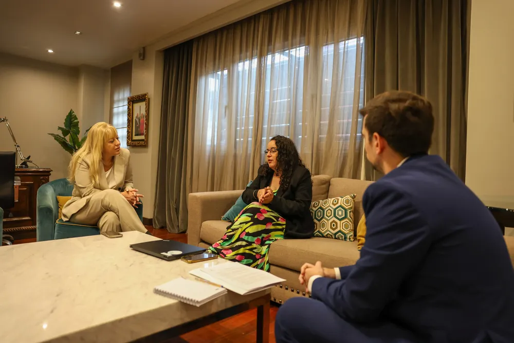 Intendenta con Julieta Williams Shcolas Occurrentes 2