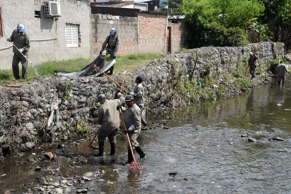 Limpeza Canal Irineo Leguizamo (6)