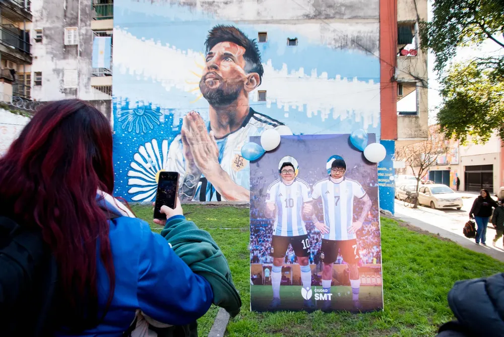 Mural Messi Crisóstomo y Moreno (3)