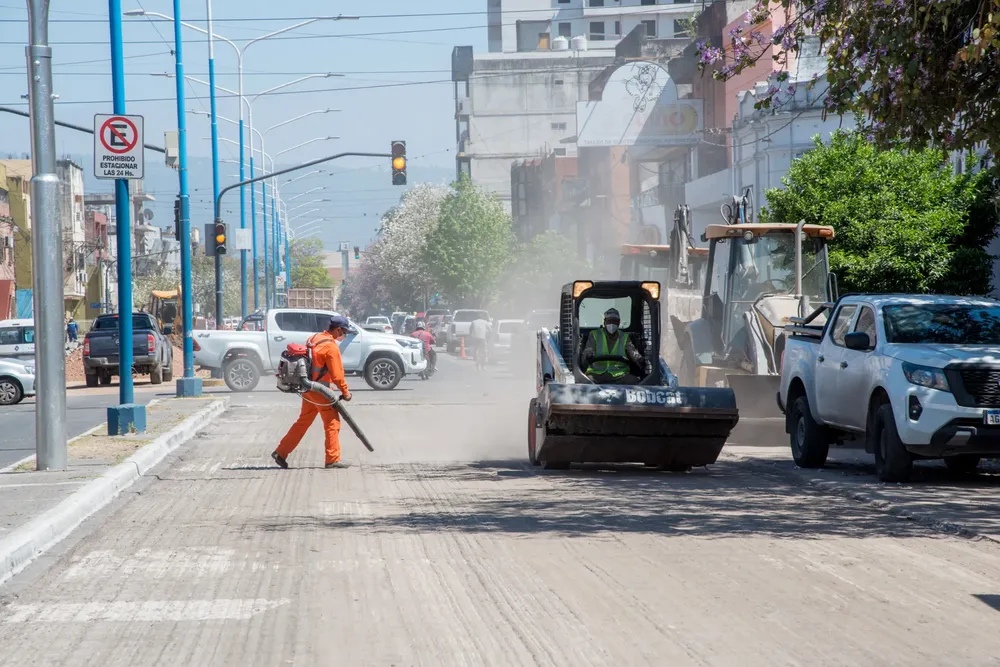 WhatsApp Image 2025-09-23 at 14.02.05 (1)