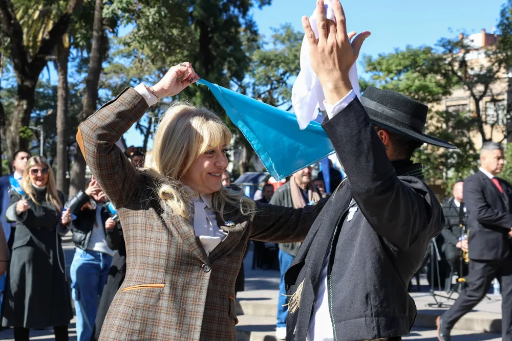 2025 web día de la bandera (1)