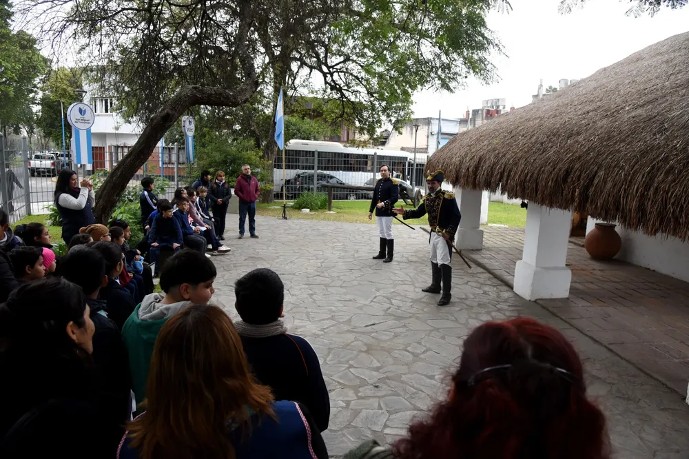 2025 teatro casa belgraniana (2)