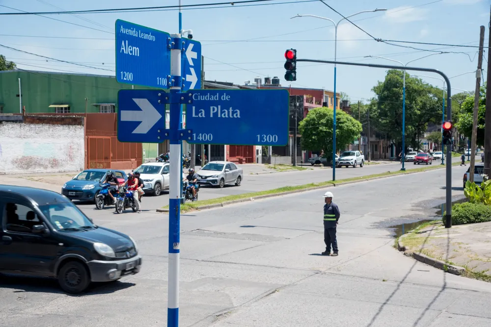 WhatsApp Image 2025-11-20 at 13.03.06 (1)