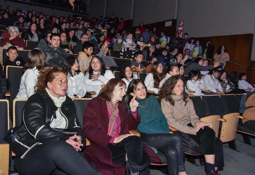 encuentro de coros y orquestas teatro rosita ávila 4