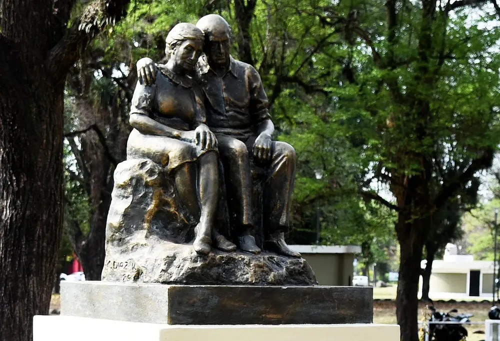 2025 monumento al jubilado (1)
