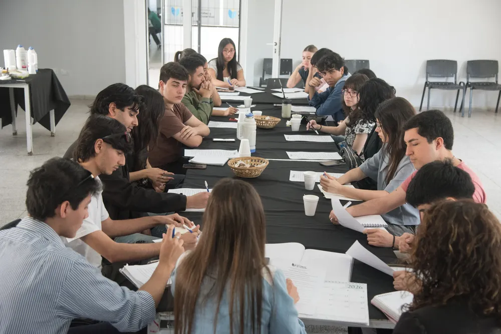 2026 presentación agenda joven mes de la juventud (2)