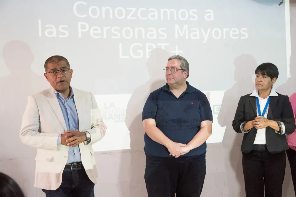 2025 capacitación derechos mayores LGBT empleo (3)