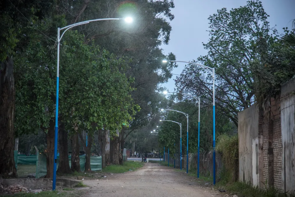 2026 nueva iluminación escuela benjamín matienzo (3)
