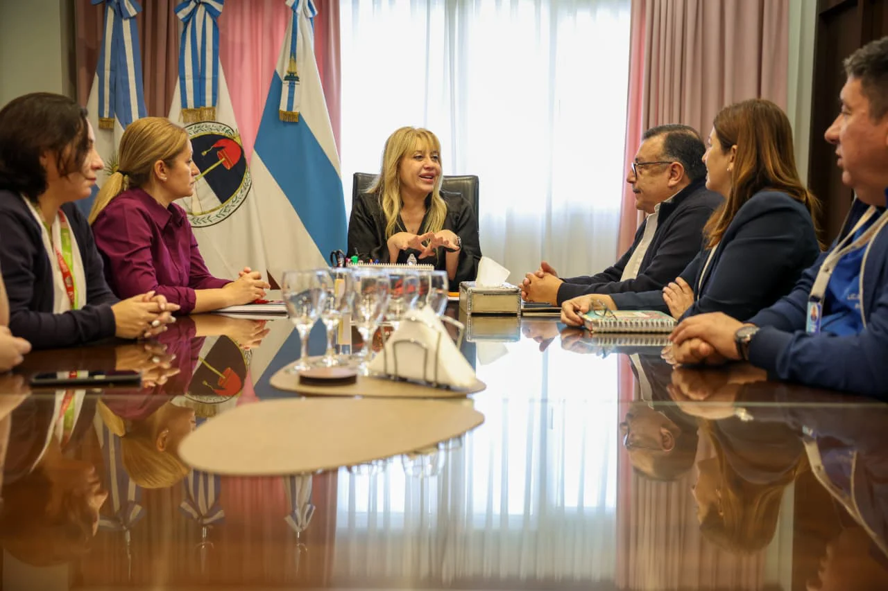 2026 reunión Congreso nacional de enfermeria en cuidados criticos (1)