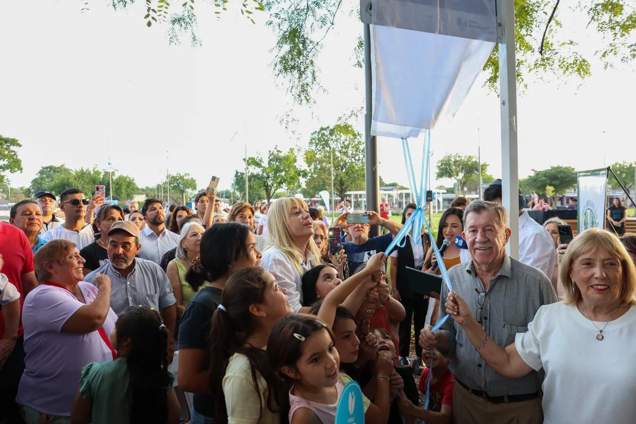 WhatsApp Image 2025-12-09 at 22.15.38 (1)