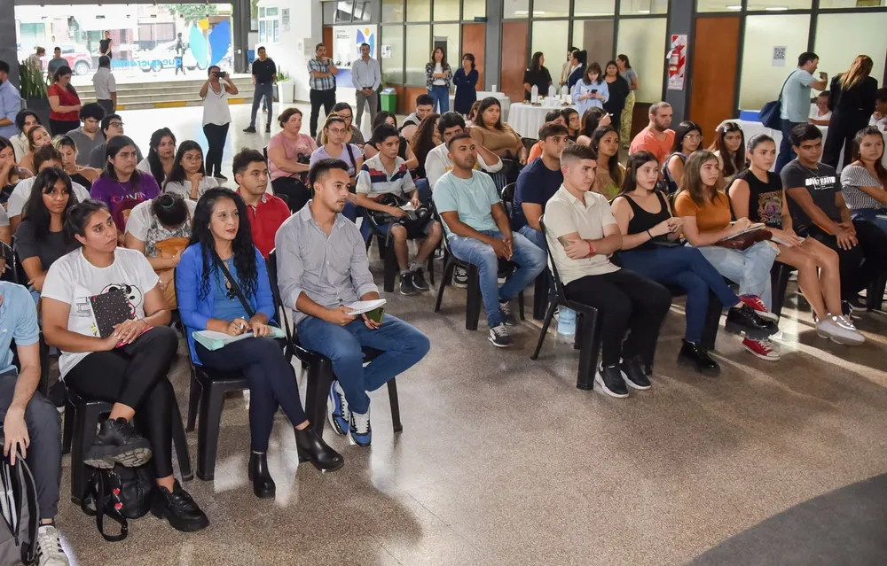 Empleo Joven CapacitaciónWhatsApp Image 2024-03-07 at 20.18.28 (1)