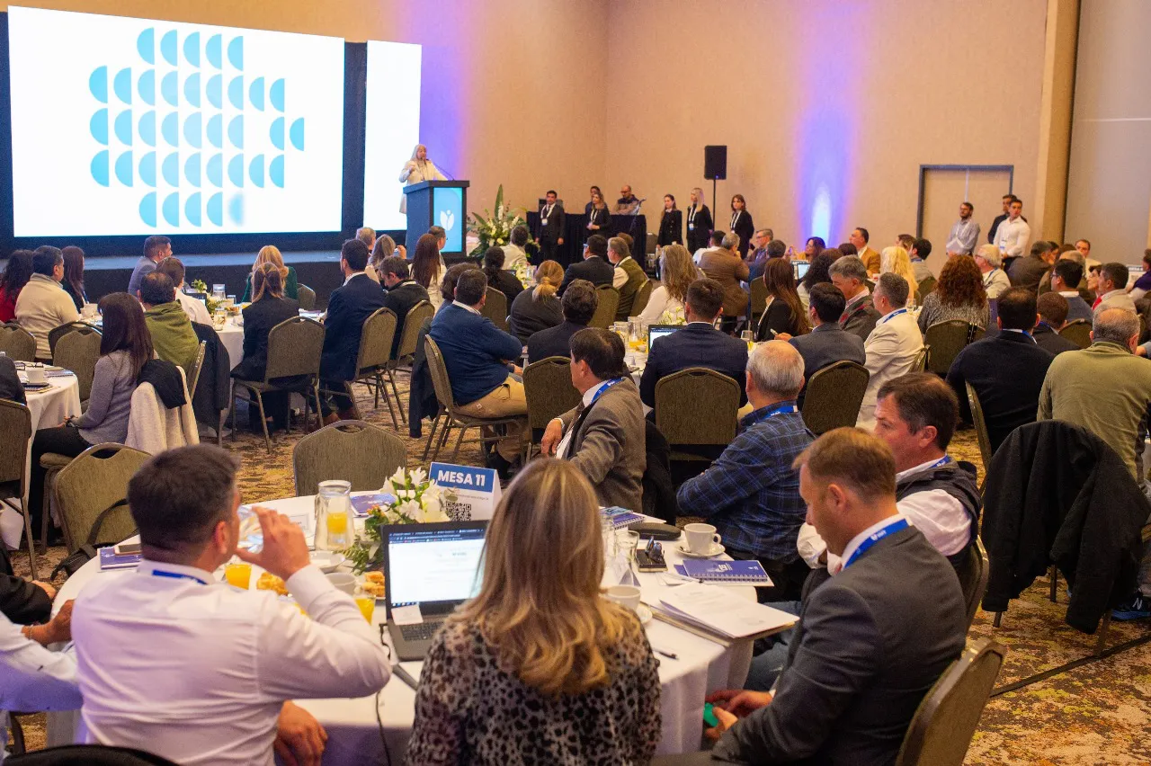 7c0d3eda-b4bb-4359-a2a2-85f84a7ee278