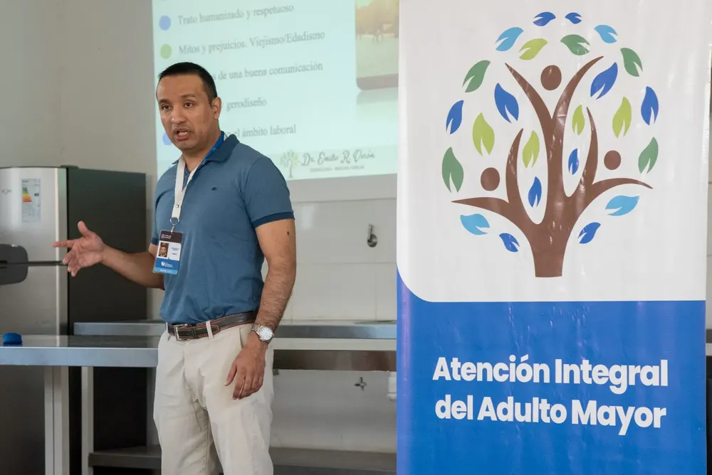 WhatsApp Image 2025-09-15 at 11.25.45 (1)