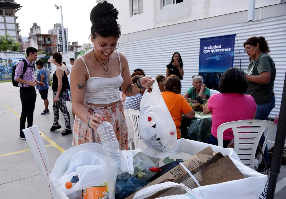 cierre eco talleres eco canje Plaza Libertad 1